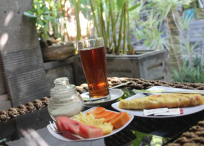 Letos Kubu Kuta Lombok